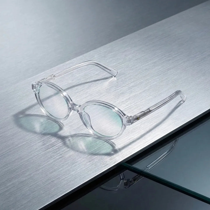 Lentes opticos Guapi Transparente sobre metal cepillado industrial antirreflex receta optica bio-acetato Bonoboss #editorial_metal-brushed #color_transparente