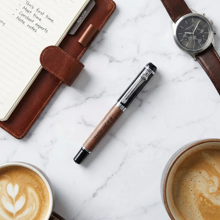 Lápiz de madera premium flat lay ejecutivo mármol Bonoboss