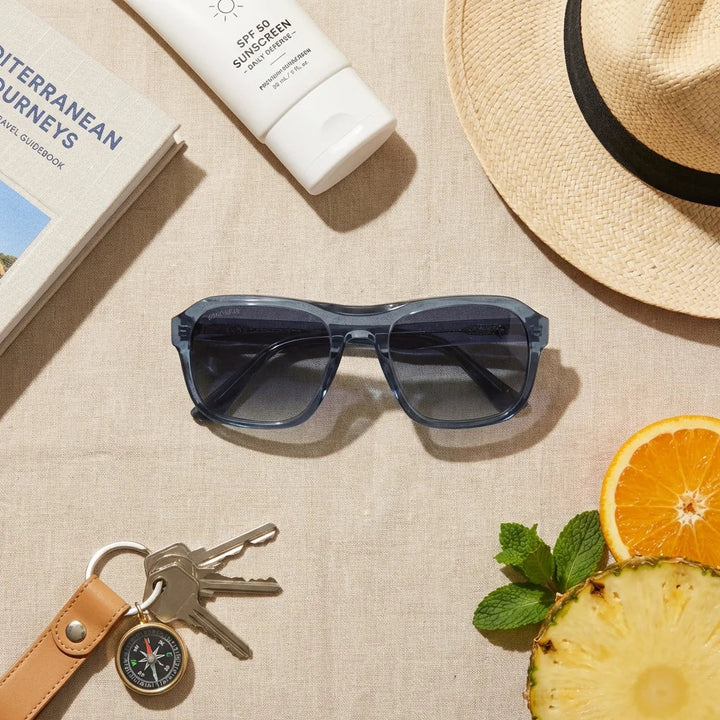 Lentes sol Tom Sol polarizados bio-acetato aviator azul flat lay summer essentials playa accesorios verano Bonoboss #editorial_detail1 #color_azul
