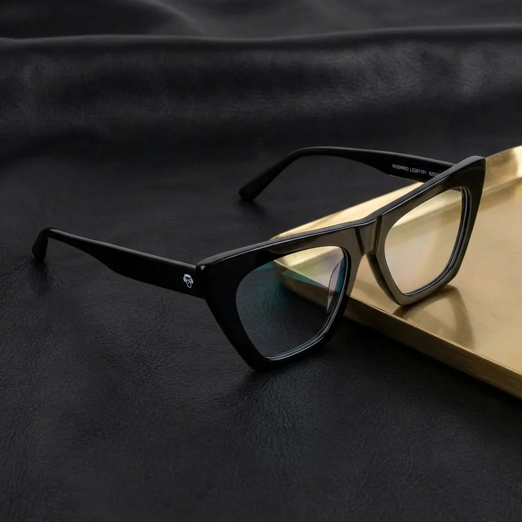 Vista frontal de Rosario lentes ópticos color negro para hombre y mujer #color_negro