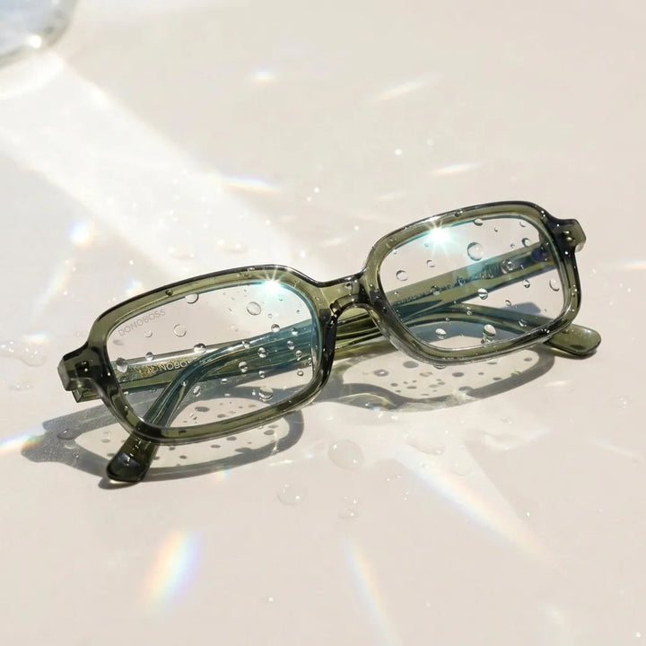 Lentes opticos Navarino Verde agua y luz reflejos naturales antirreflex receta optica bio-acetato Bonoboss #editorial_agua-luz #color_verde