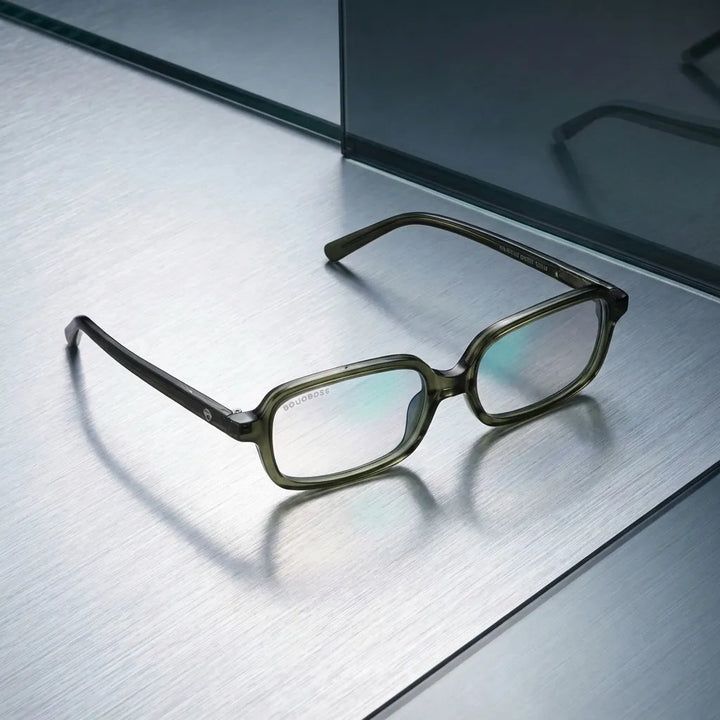 Lentes opticos Navarino Verde sobre metal cepillado industrial antirreflex receta optica bio-acetato Bonoboss #editorial_metal-brushed #color_verde