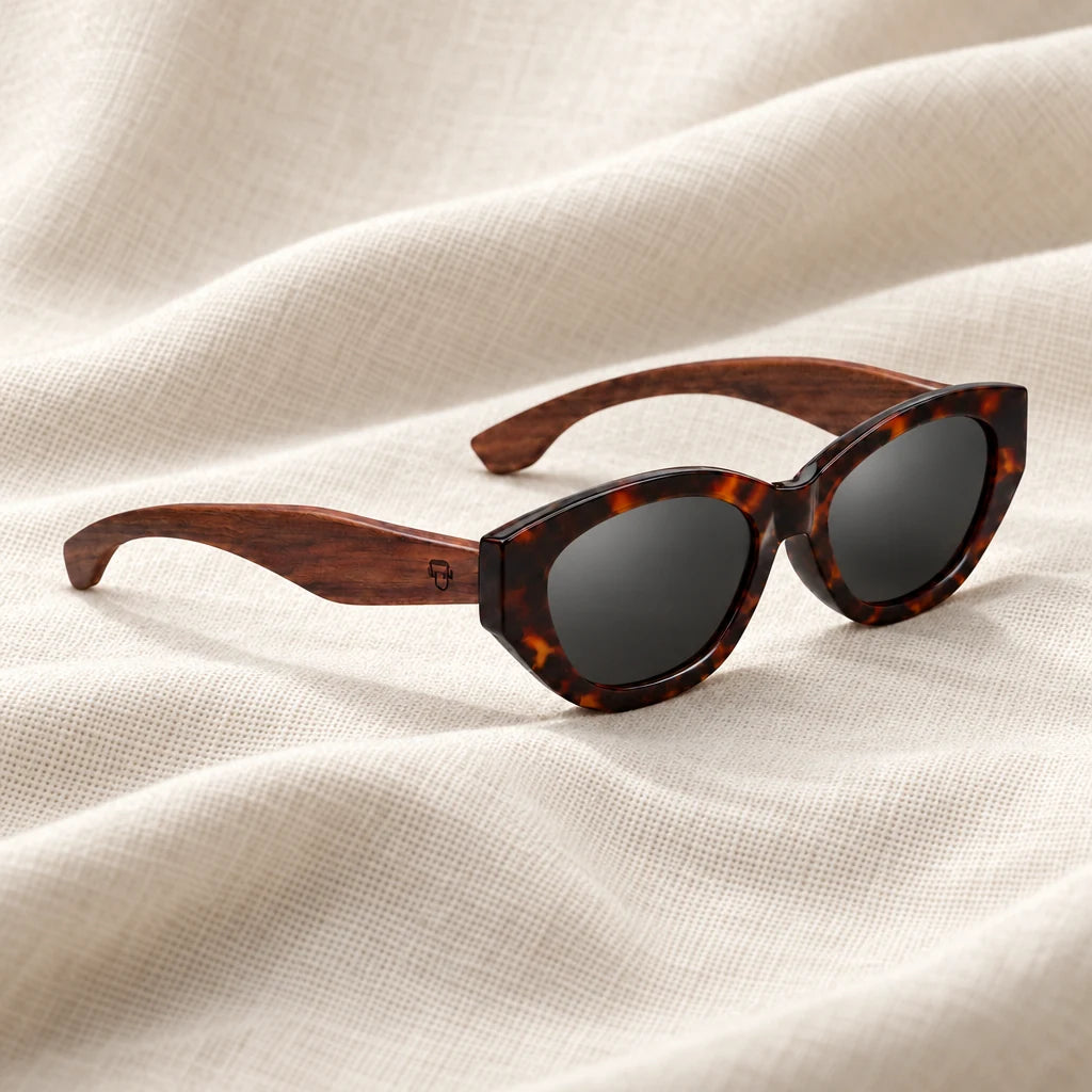 Lentes de sol Bonoboss Nomad Carey en contexto de estilo de vida #color_carey