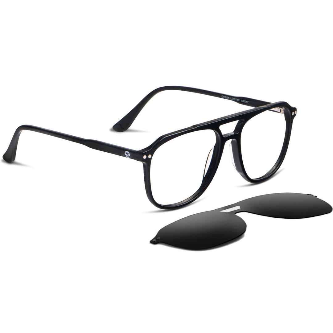 Vista 3/4 Orson Clip Sol lentes clip on mujer negro clásico destacando clip magnético #color_negro