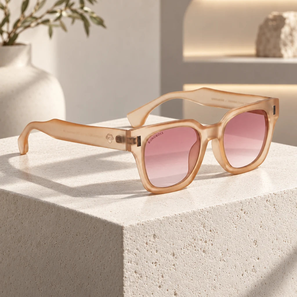 Lentes de sol Bonoboss Osorno RPET Pink en contexto de estilo de vida #color_pink
