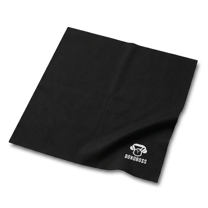 Paño de Microfibra para Lentes Bonoboss 17x15 cm — vista tres cuartos sobre fondo blanco, set de 3 unidades