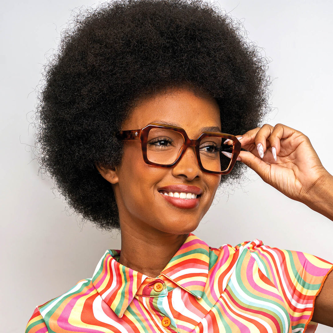 lentes opticos cuadrados carey mujer cara redonda grande receta multifocal bifocal adelgazado filtro azul.jpg #color_carey